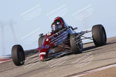 media/Oct-26-2025-CalClub SCCA (Sun) [[8ce1e69566]]/Group 6/Grapevine/